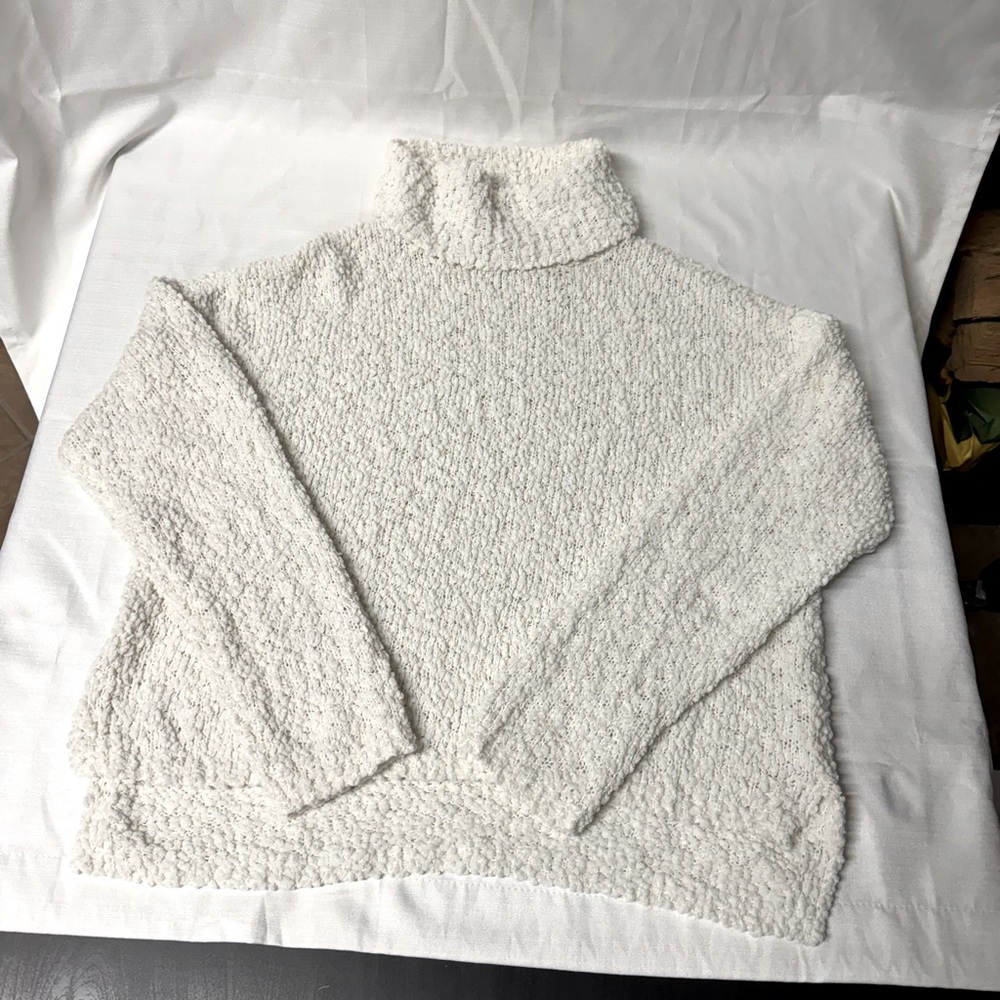 Bobeau White Cowl Neck Sweater Elegant and Cozy